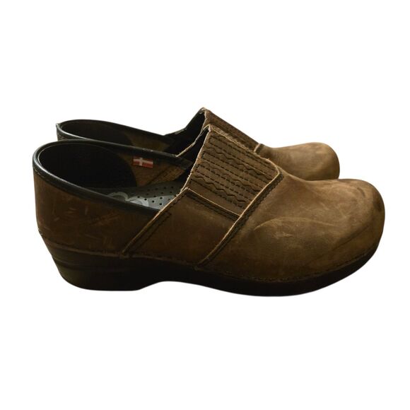 Sanita Clogs Brown Leather Women Size 38 US 7 Work Distressed Danish - Picture 2 of 9
